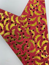 Lade das Bild in den Galerie-Viewer, Papierstern, Weihnachtsstern, Dekostern, Naturpapier, Rot, Gold LED M-FL-R760