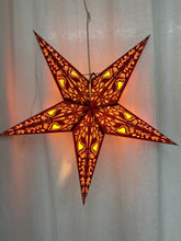 Lade das Bild in den Galerie-Viewer, Sternleuchte, Bayern, Sternlicht, Adventsstern, Weihnachtsstern, Hirsch braun orange M-HI-BRAUN-560