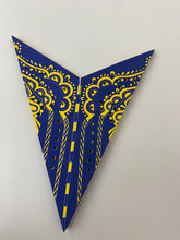Lade das Bild in den Galerie-Viewer, Sternleuchte Indien Paisley Design marine blau - gelb M-NEC-BL560