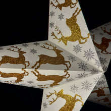 Lade das Bild in den Galerie-Viewer, Papierstern, Weihnachtsstern, Stern, Sternleuchte in creme-weiß + gold, Bayern Hirsche M-HI-WG560